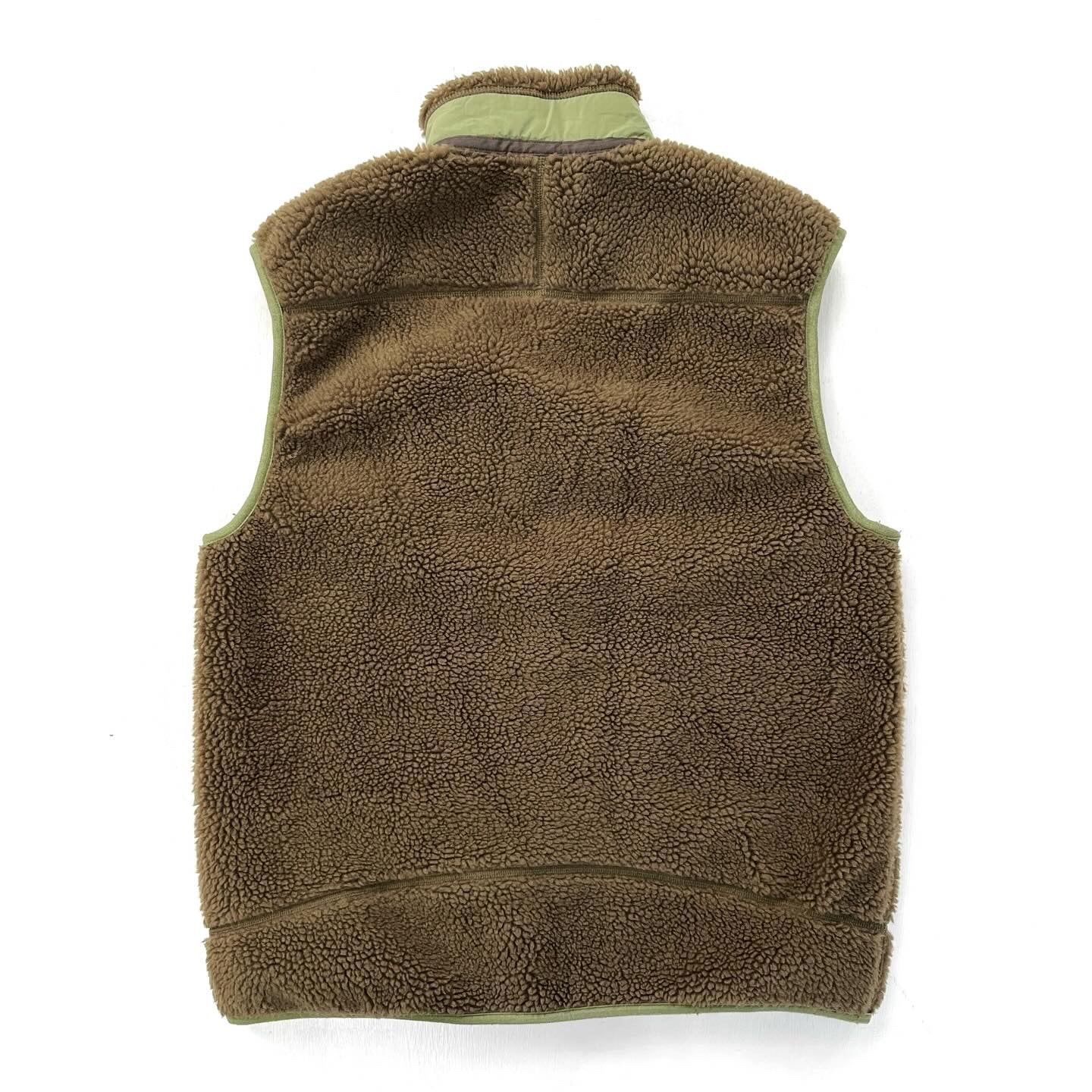 2012 Patagonia Classic Retro-X Fleece Vest, Mushroom Brown (L)