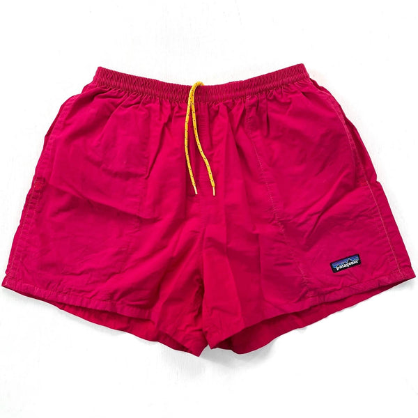 2000 Patagonia Mens 4” Nylon Baggies Shorts, Phoenix Red (M)