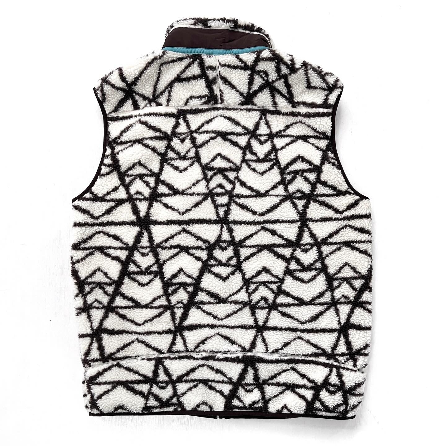 2016 Patagonia Classic Retro-X Fleece Vest, Pine Stamp (XL)