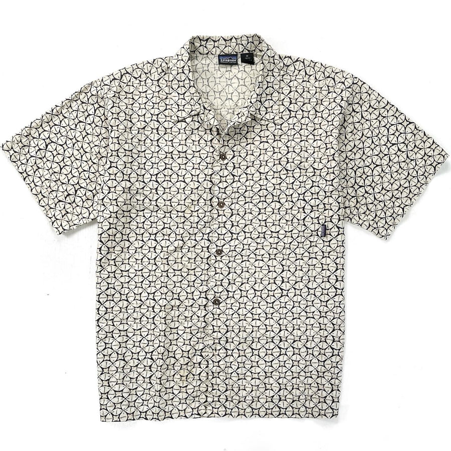 1999 Patagonia Mens Organic Cotton A/C Print Shirt, Sand Dollar (L)