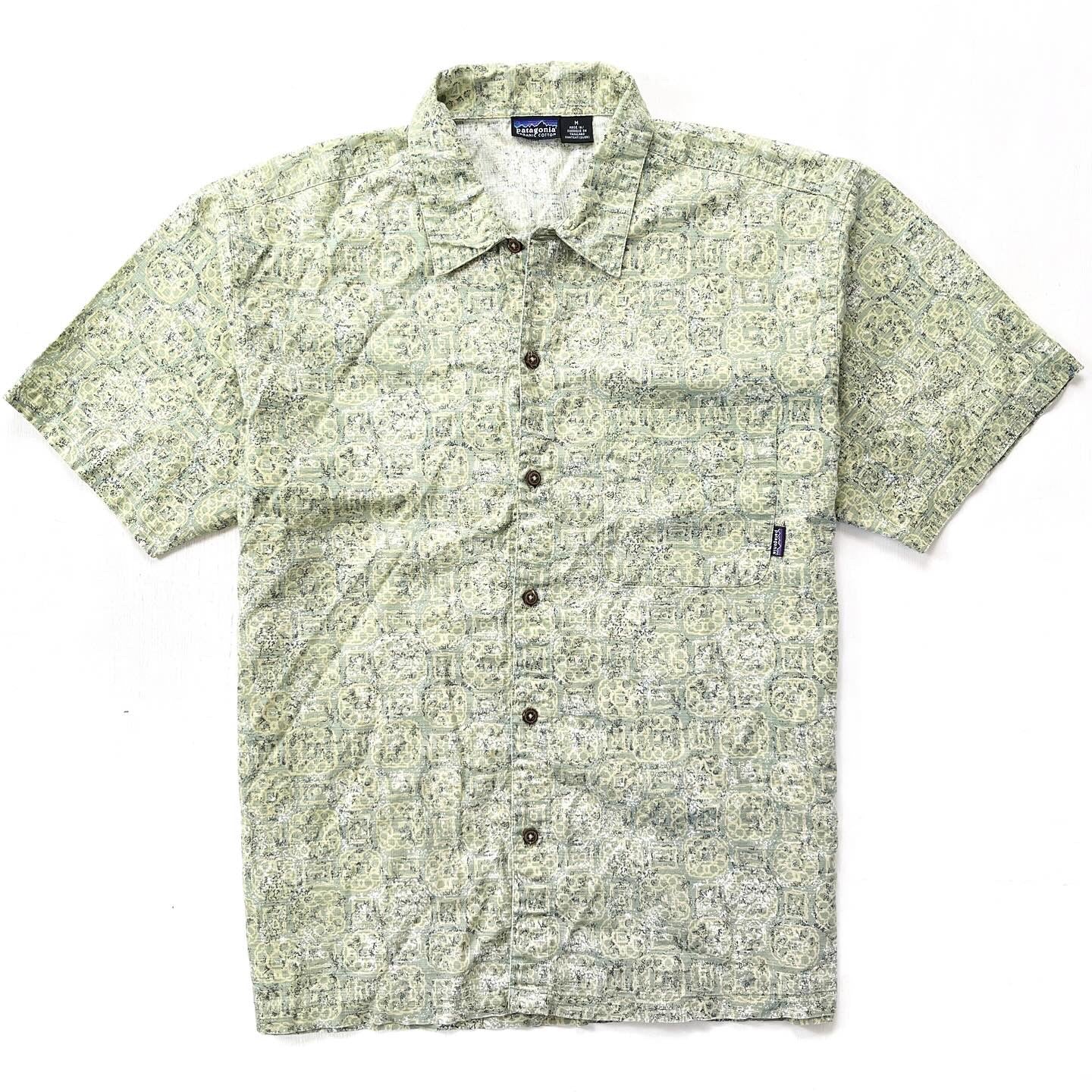 2000 Patagonia Mens Organic Cotton A/C Print Shirt, Green (M)