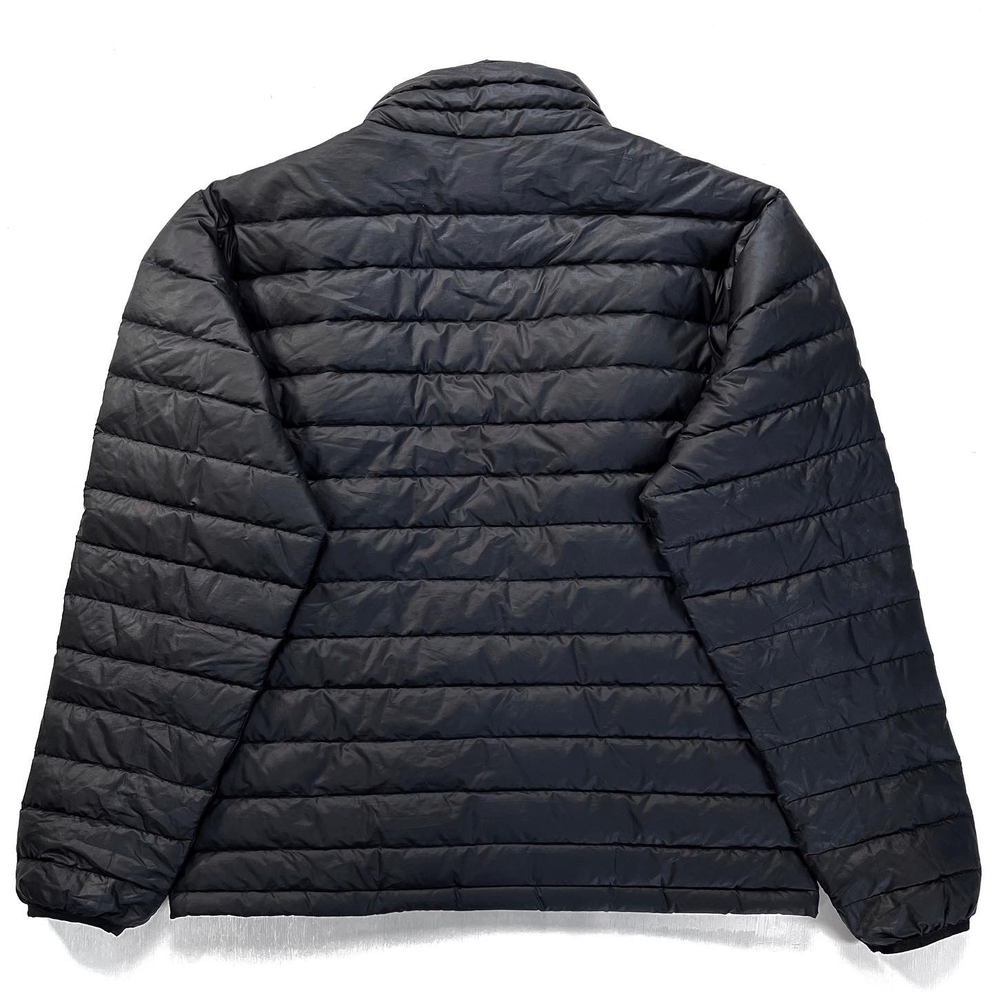 2009 Patagonia Mens Polyester Ripstop Down Sweater, Black (L)
