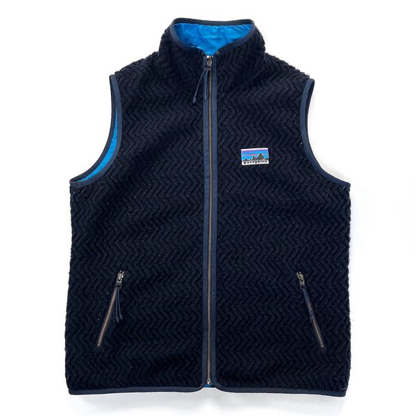 2018 Patagonia Womens Woolie Reversible Fleece Vest, Navy & Blue (L)