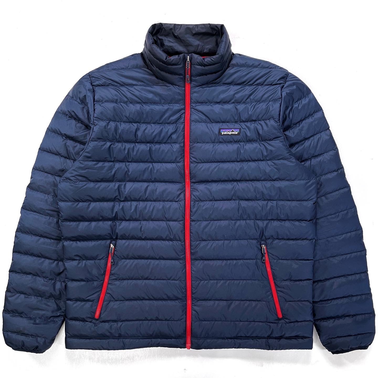 2016 Patagonia Mens Down Sweater, Classic Navy & Red (XL)