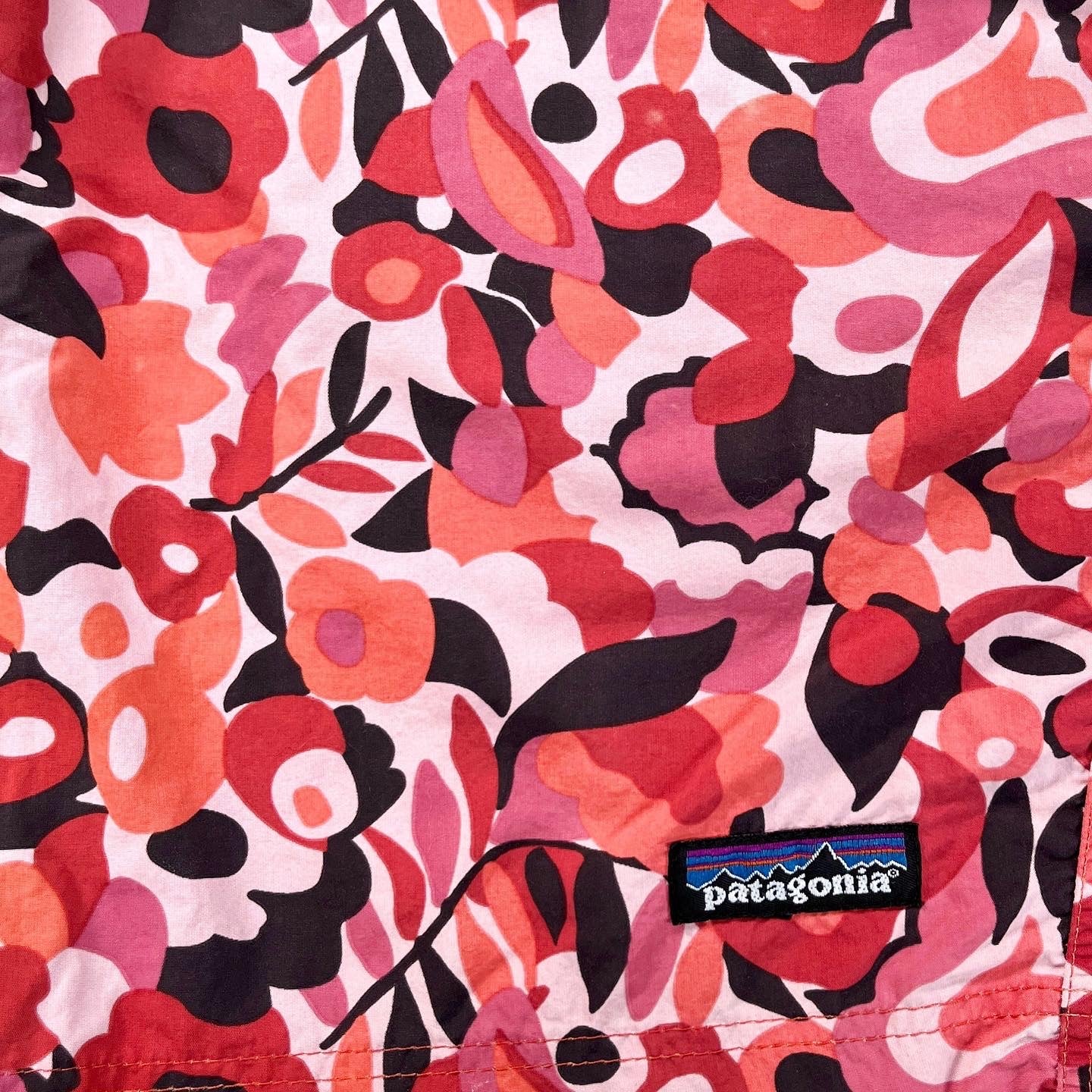 2003 Patagonia Womens 4” Printed Baggies Shorts, Floral Print (L)