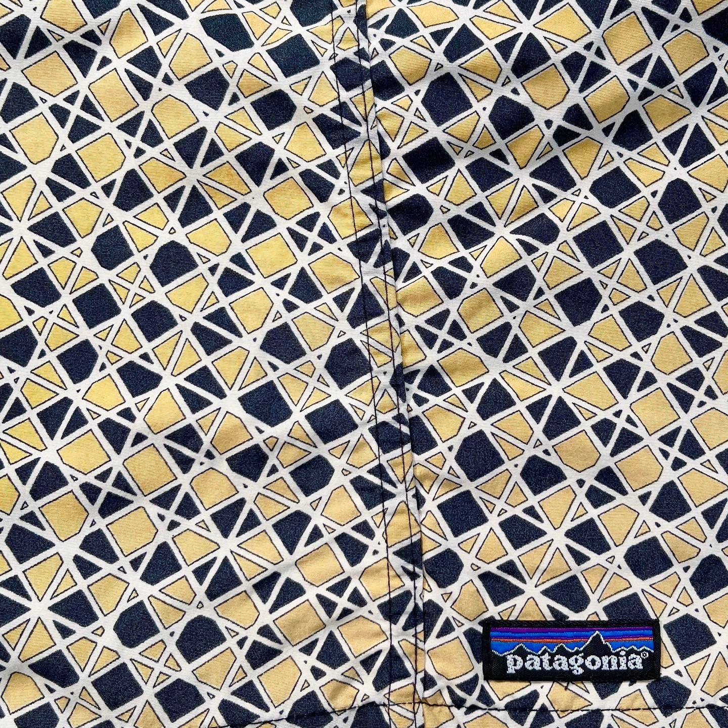 1999 Patagonia Mens 5” Printed River Shorts, Gridlock: Pear (XL)