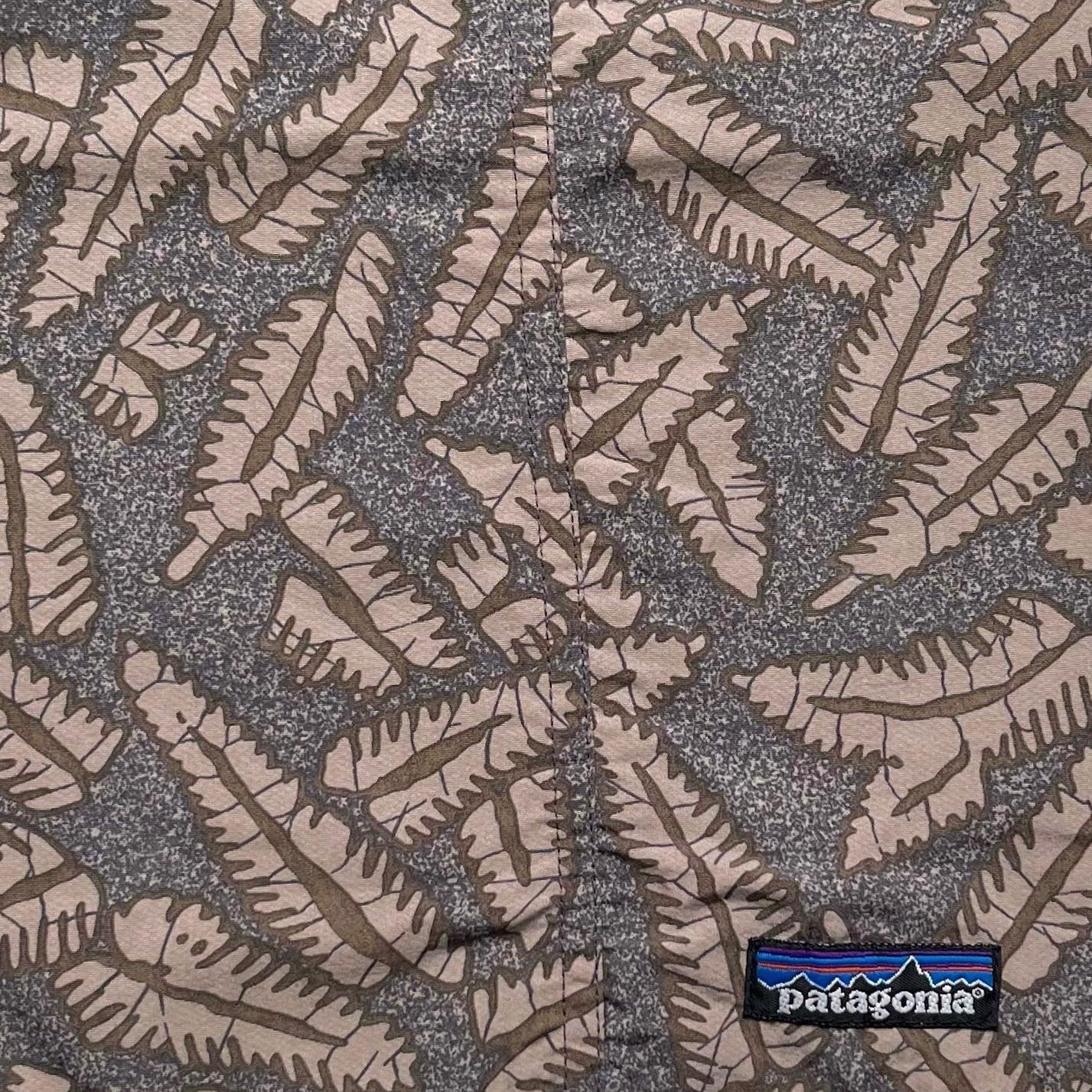 1997 Patagonia Mens 4” Printed River Shorts, Spiney: Mushroom (L)