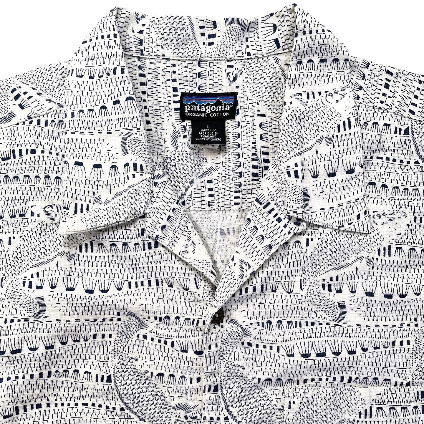 2001 Patagonia Mens A/C Cotton Print Shirt, Bonefish: Natural (L)