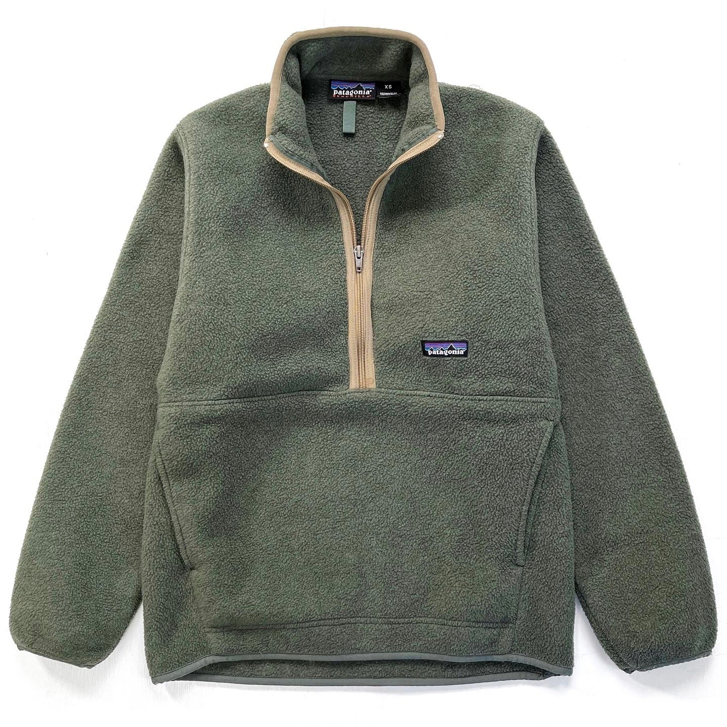 Solid Patagonia Synchilla Fleeces