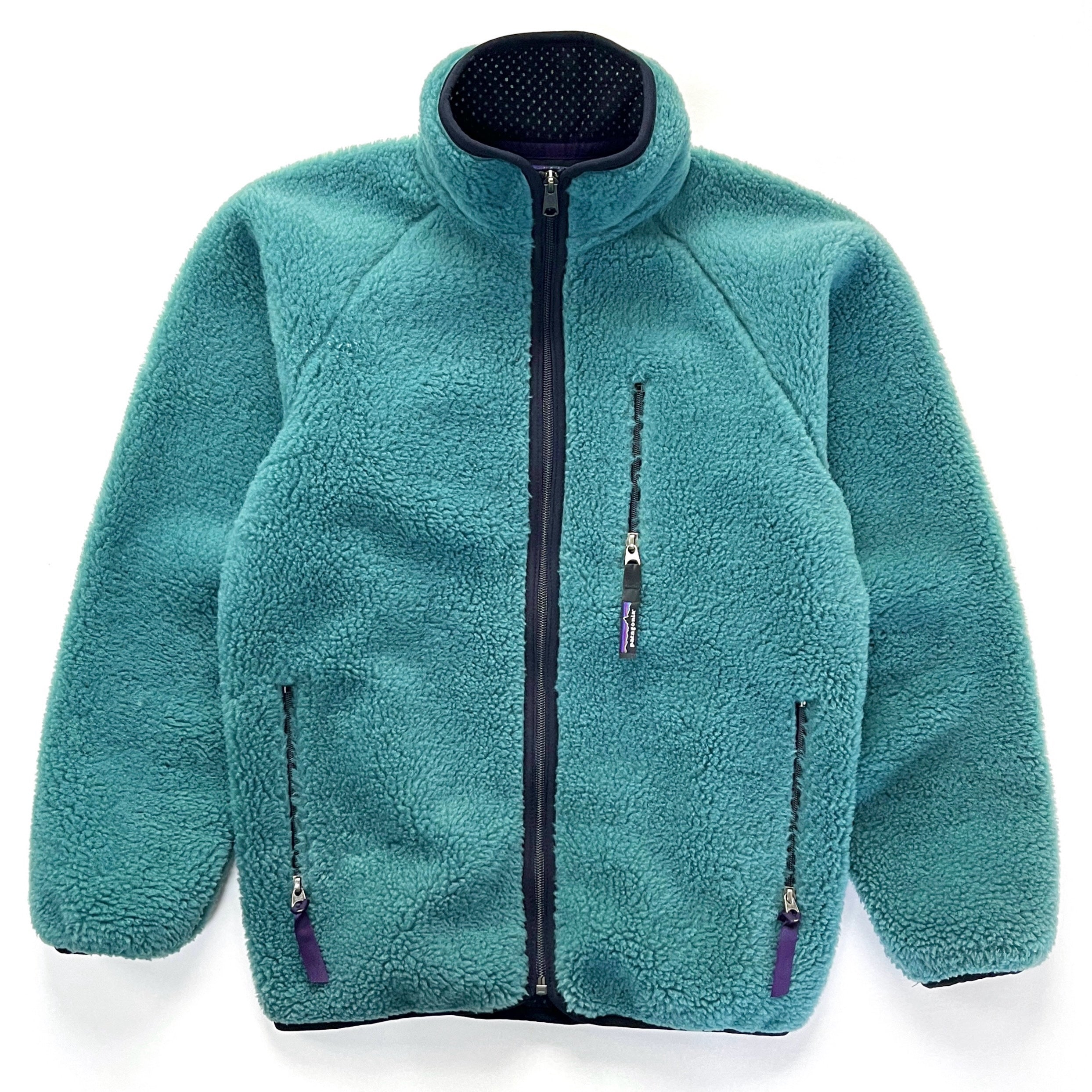 パタゴニ アpatagoniaブリトーズイーター00年USA製　ガーメントバック 1993 Patagonia Reversible Deep Pile Glissade Cardigan, Charcoal