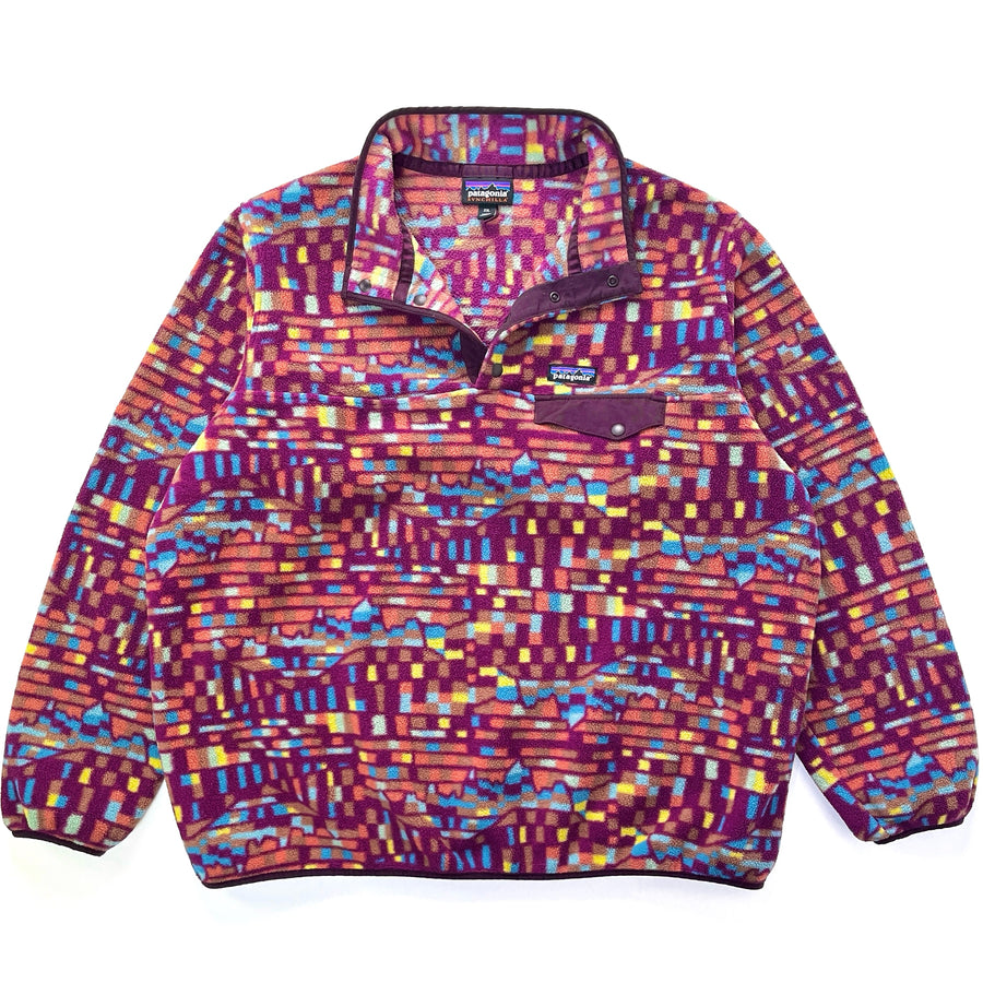 2023 Patagonia Womens Printed Synchilla Snap-T, Fitz Roy Patchwork: Plum (XXL)