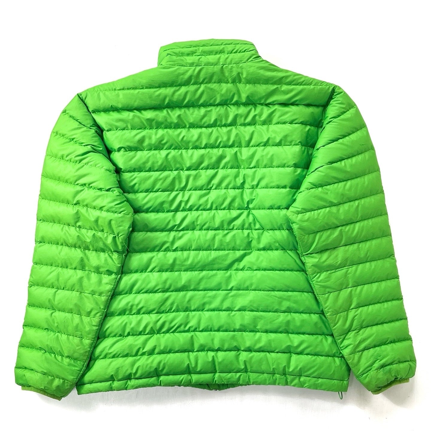 2012 Patagonia Mens Lightweight Recycled Polyester Down Jacket, Fennel Green (XL)