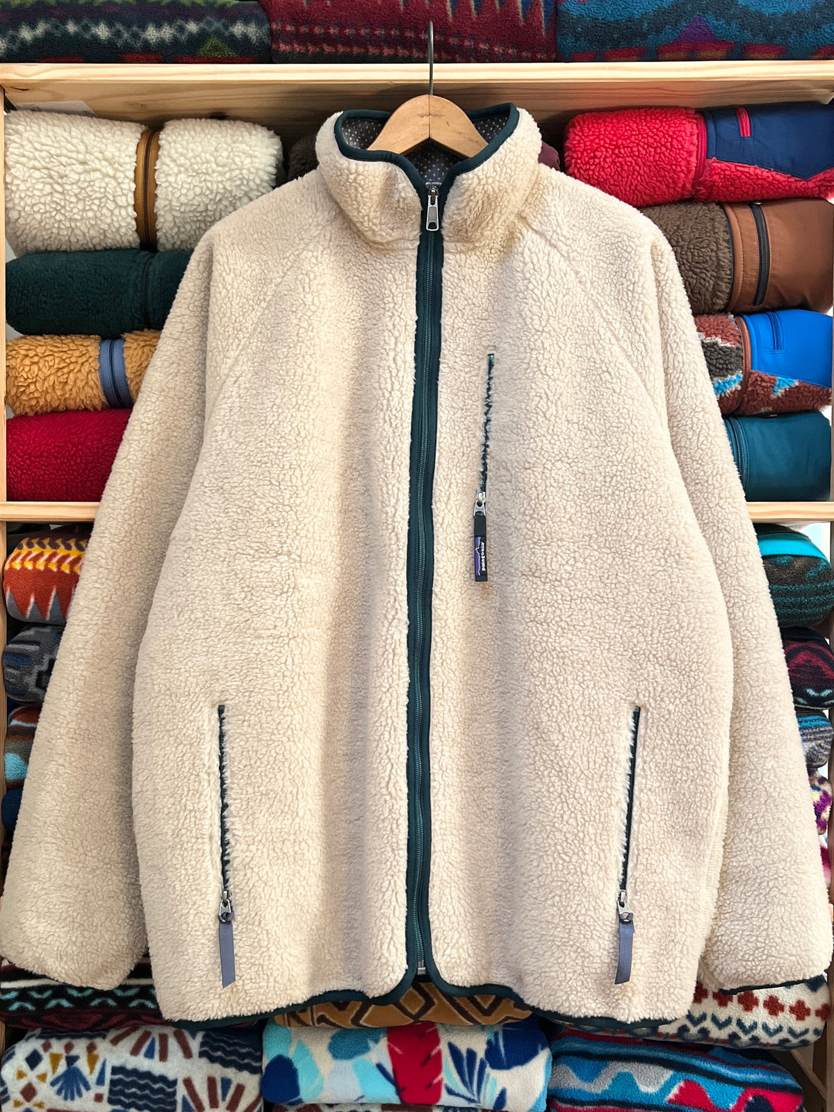1997 Patagonia Made In The U.S.A. Retro Pile Cardigan, Natural & Hunter (XXL)