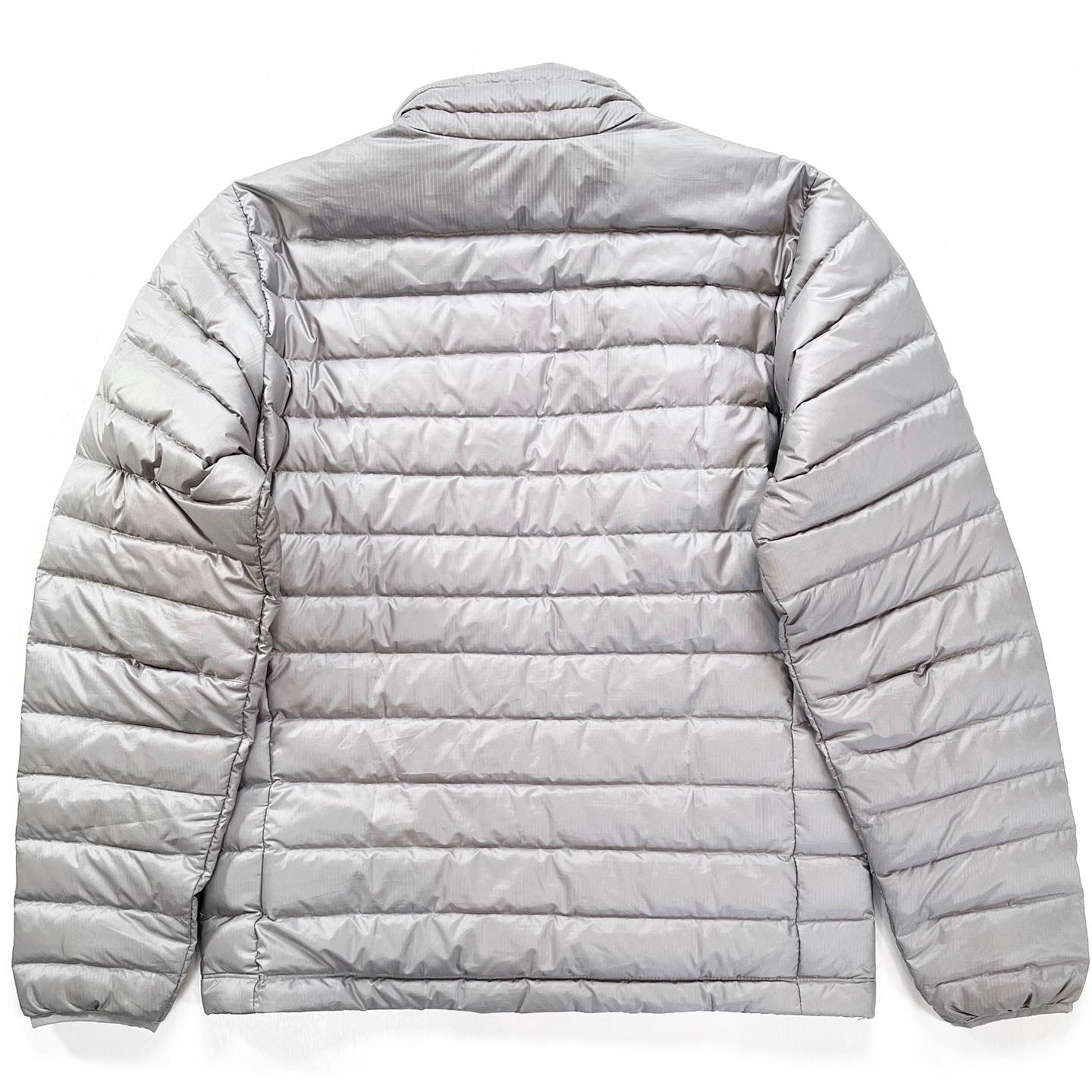 2015 Patagonia Mens Full-Zip Down Sweater, Light Grey (M)