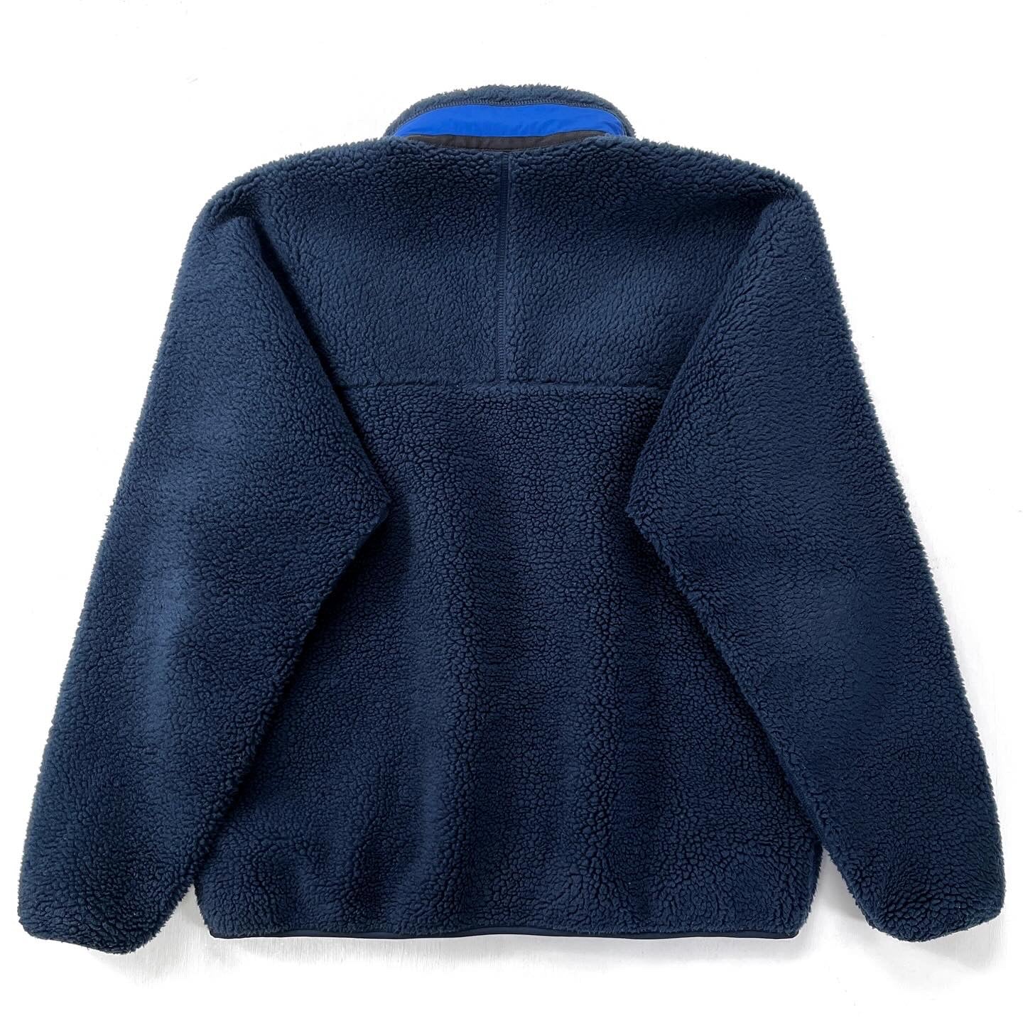2009 Patagonia Classic Retro-X Fleece Jacket, Dark Blue (L)
