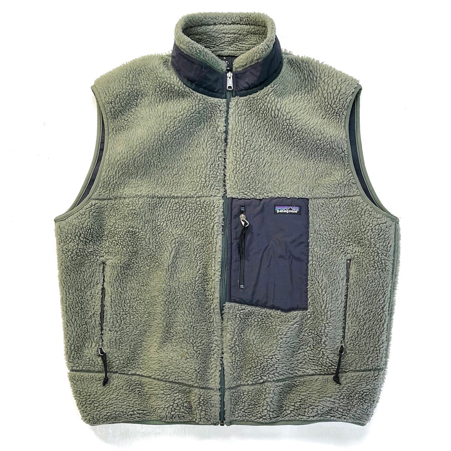 2002 Patagonia Classic Retro-X Vest, Eucalyptus & Black (XL)