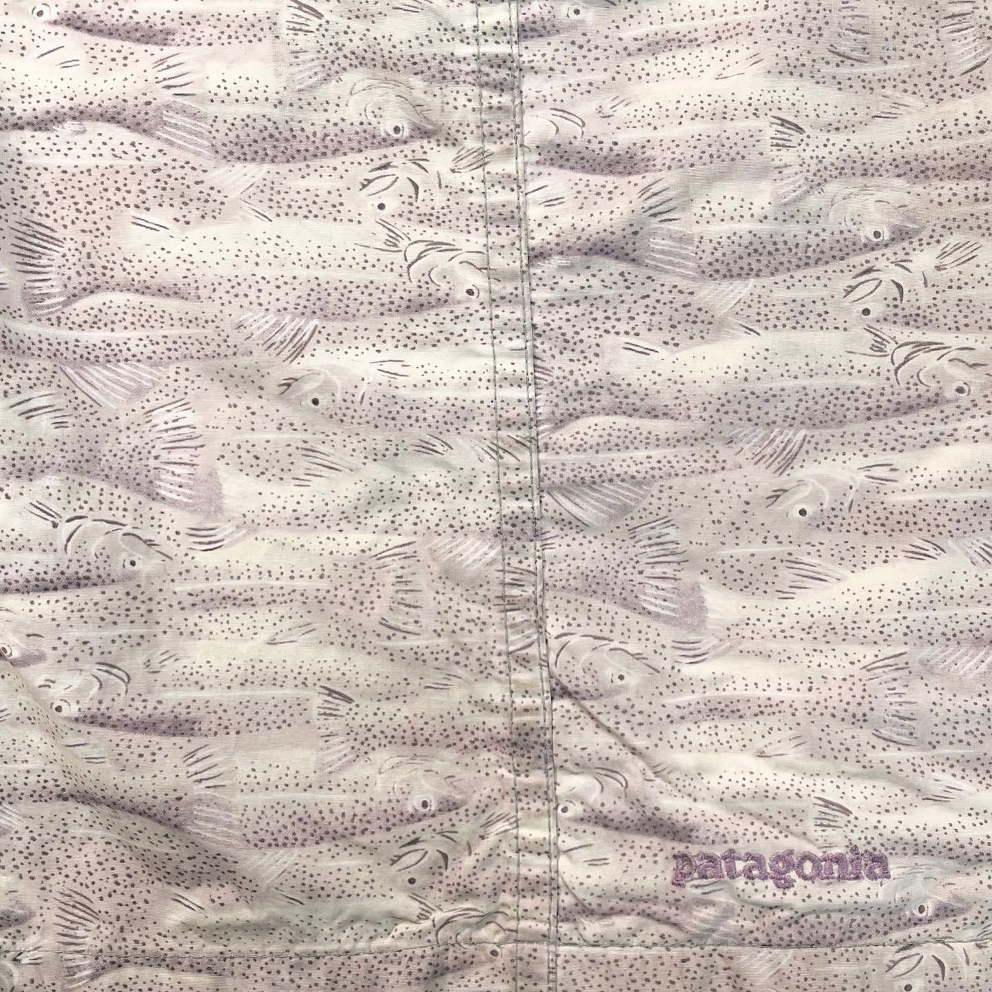 2002 Patagonia Mens 5.5” Printed River Shorts, School of Trout (S)