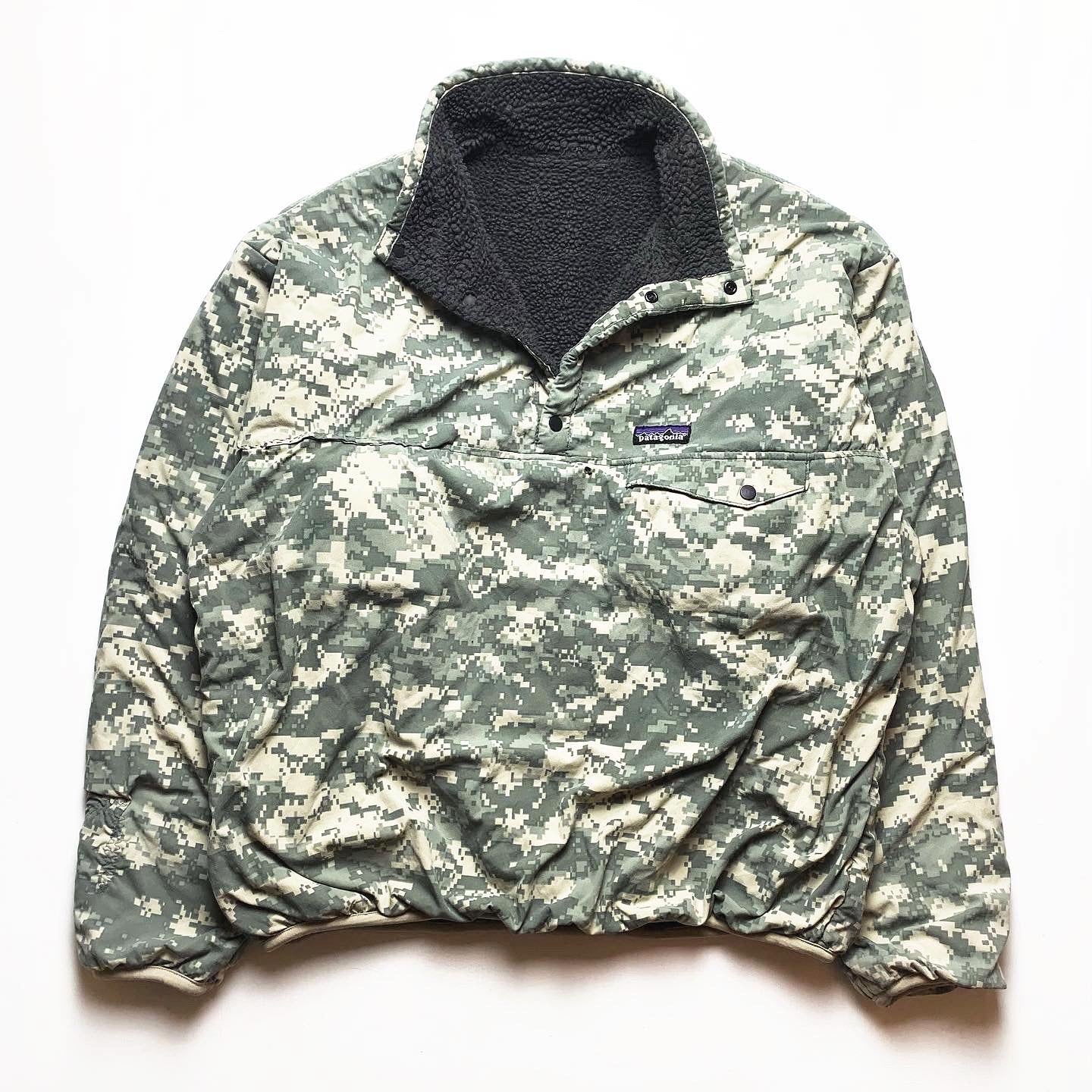 2008 Patagonia MARS Reversible Snap-T, Charcoal (L)