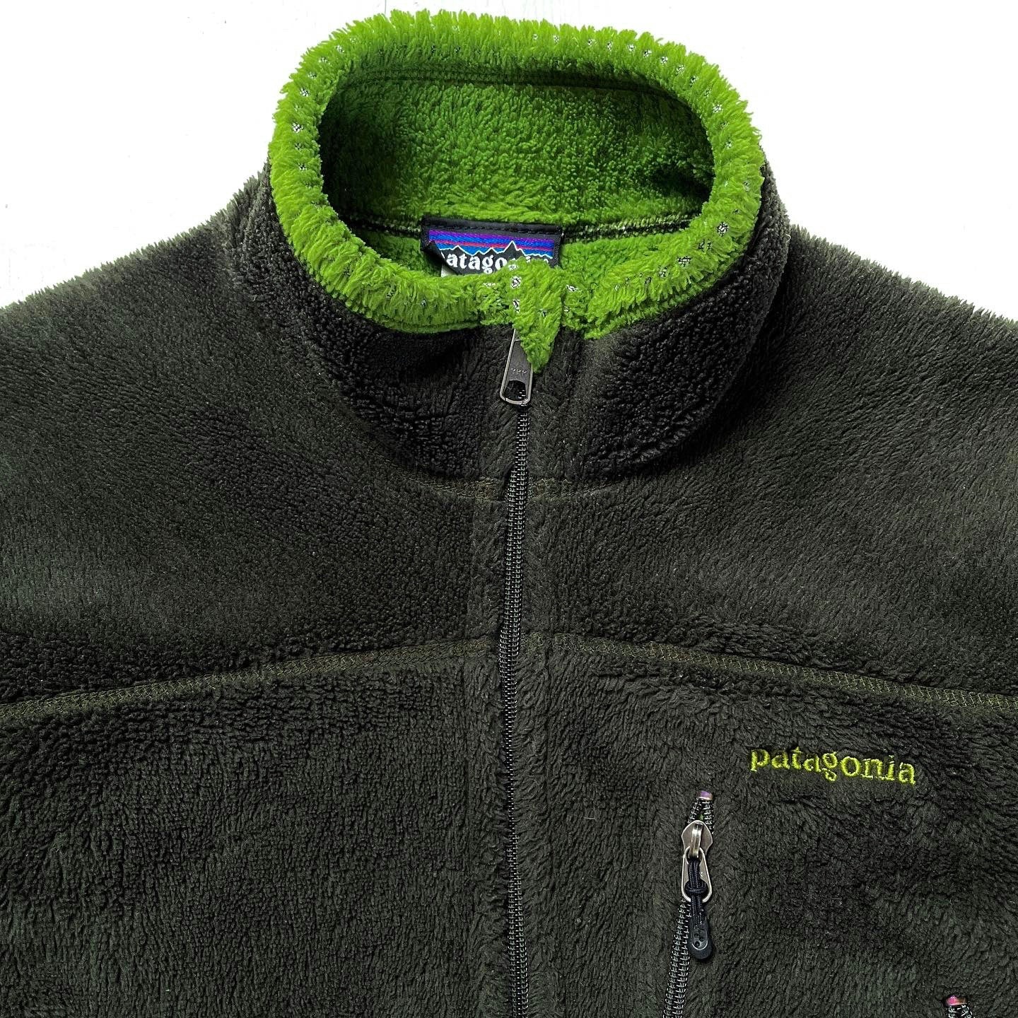 2004 Patagonia Mens R4 Regulator Fleece Jacket, Loden (S)