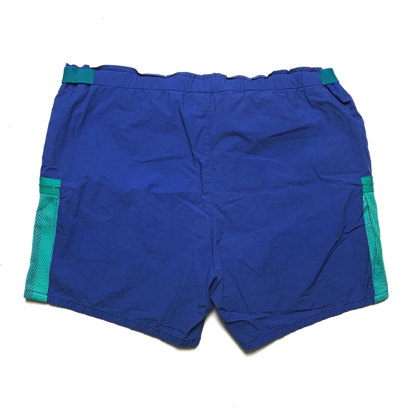 1990s Columbia Sportswear 5” Belted Nylon Shorts, Blue (L)