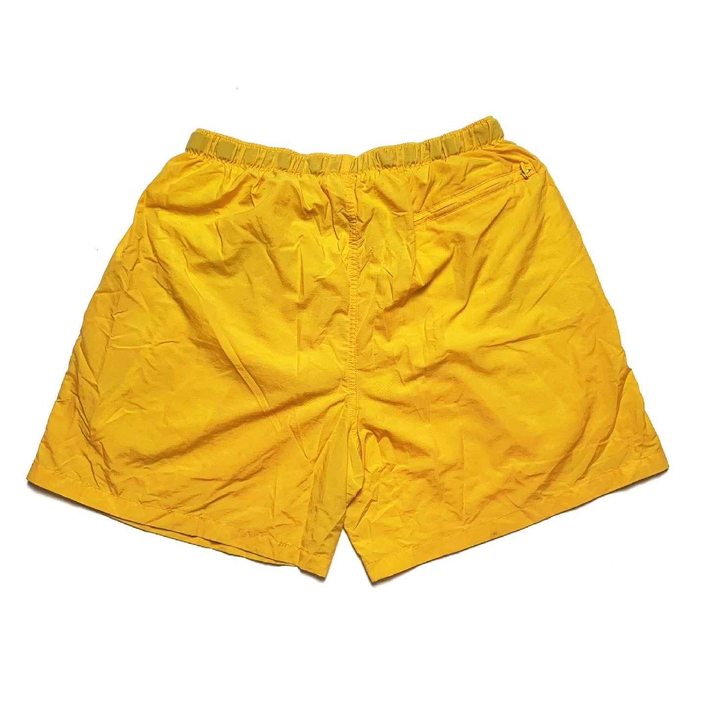 SP00 Columbia Sportswear 6” Belted Nylon Shorts, Yellow (M)