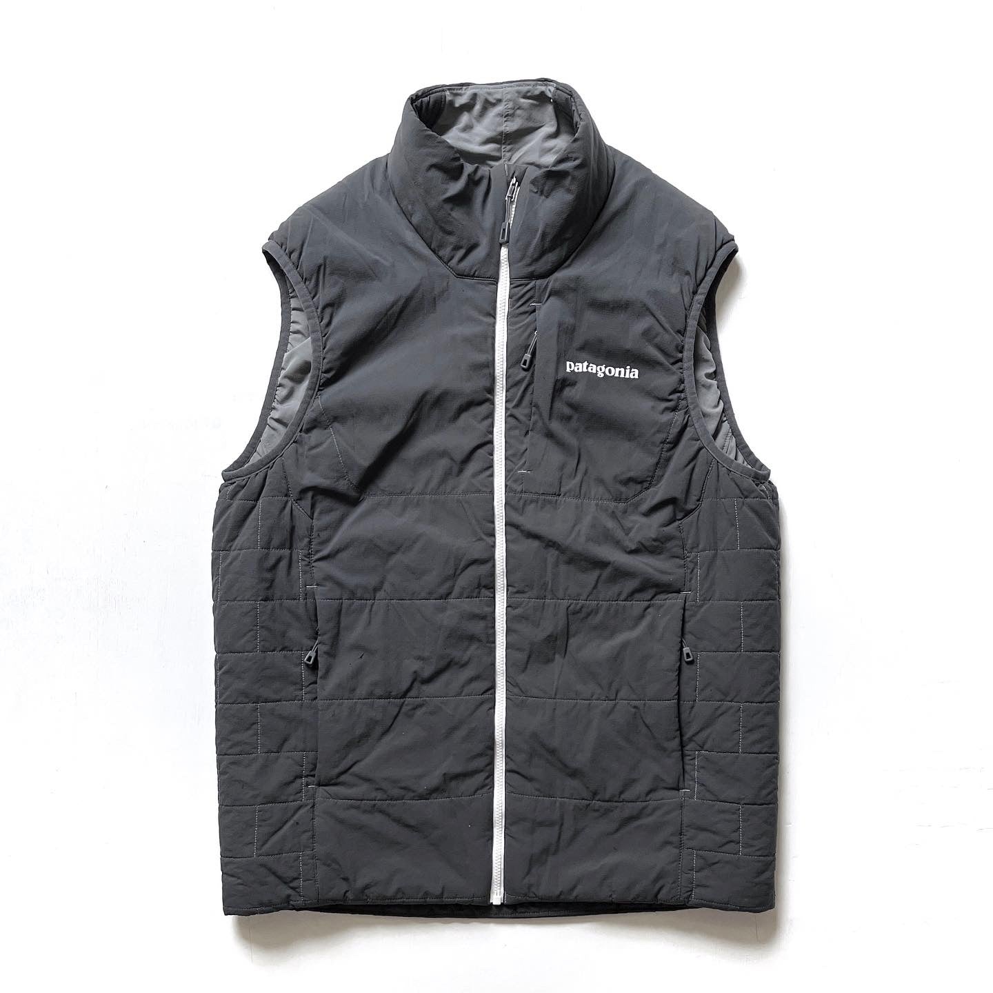 2015 Patagonia Mens Nano Air Vest, Forge Grey & White (S)